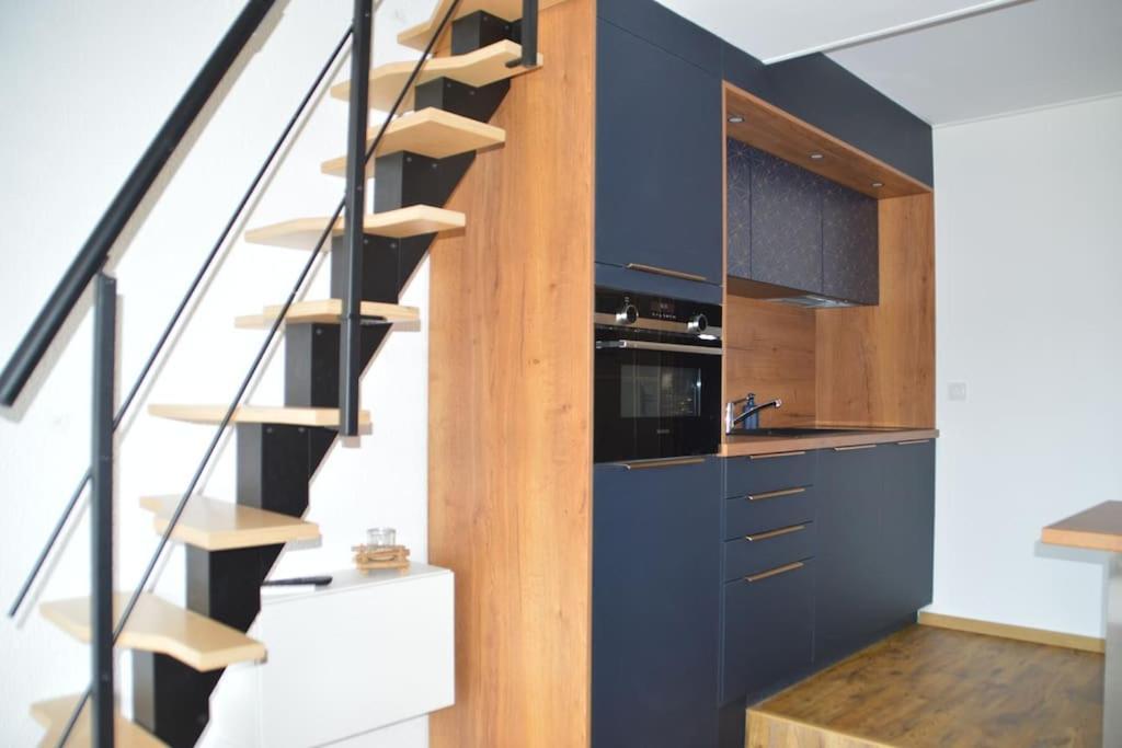 Mini-duplex Cosy Avec Magnifique Vue Apartment